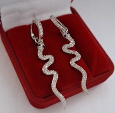 Pasidabruoti auskarai "Gyvate"