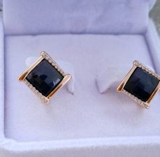 Paauksuoti auskarai "Kvadro"  su juodu cirkonių