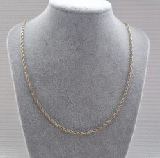 Balto geltono paauksavimo grandinėle